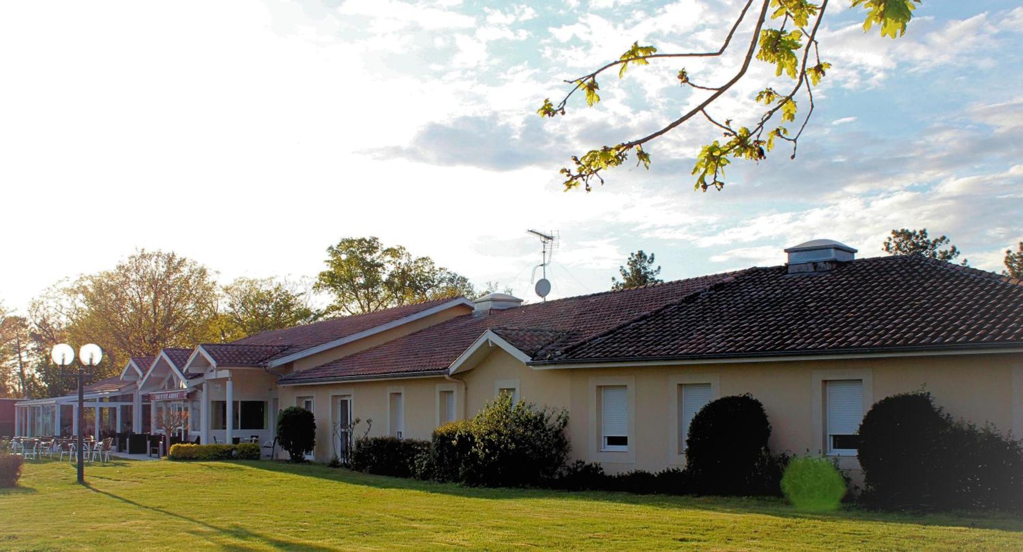 Au P'Tit Creux Des Landes Hotel Ychoux ภายนอก รูปภาพ